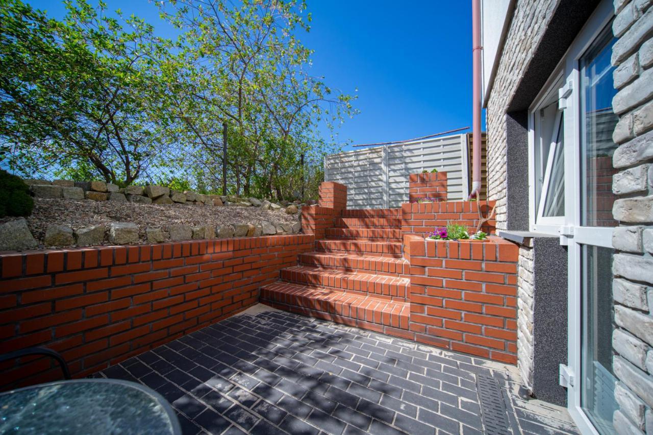 Pensjonat Basia Dziwnowek Exterior photo